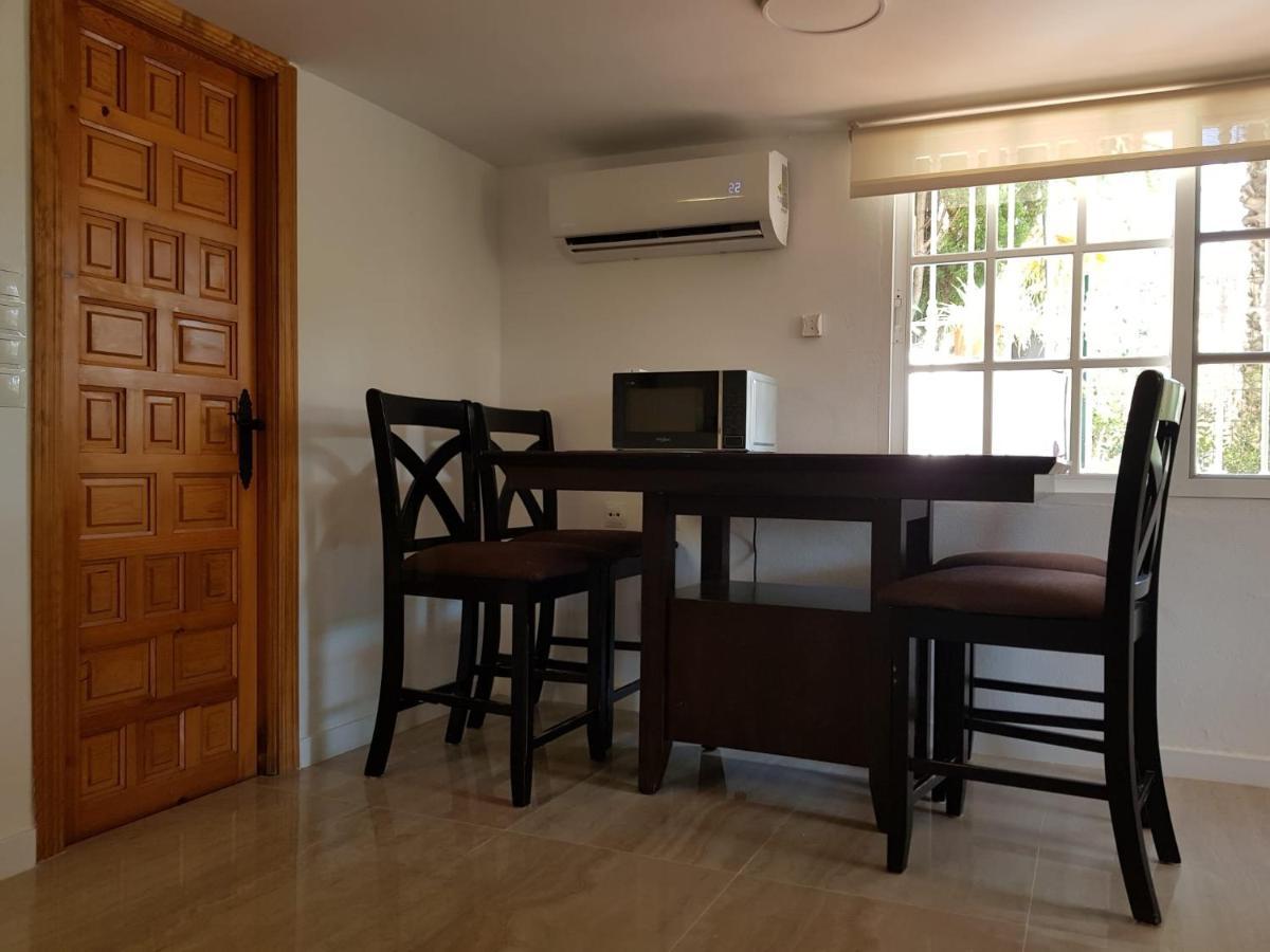 Deluxe Studio Athos 50 Mp Garden Patio Benalmadena Golf & Beach المظهر الخارجي الصورة